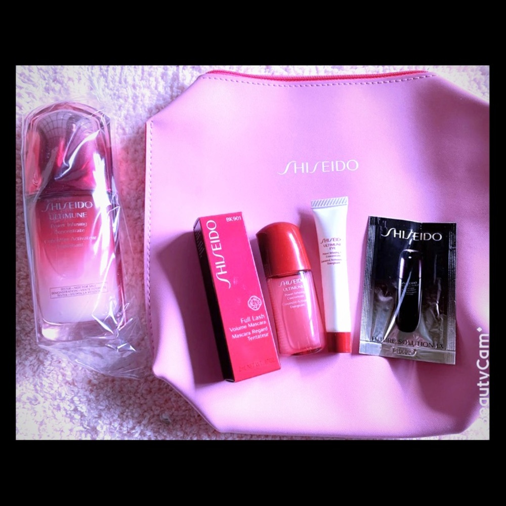 Shiseido Power Infusing Concentrate + Gift